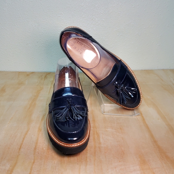 Naturalizer Navy Blue Patent Leather Platform Loafers Size 8 - Picture 2 of 16